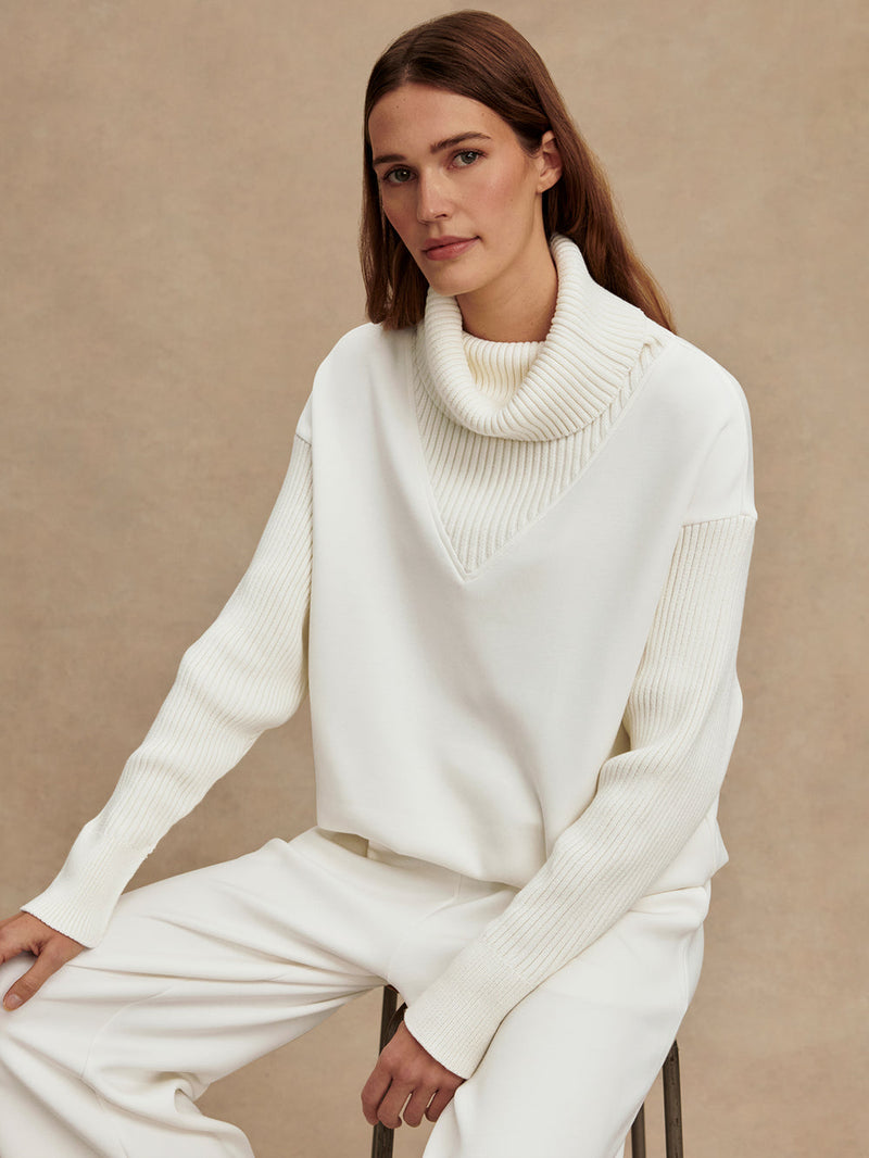 HANNAH COWL NECK SWEAT - EGRET