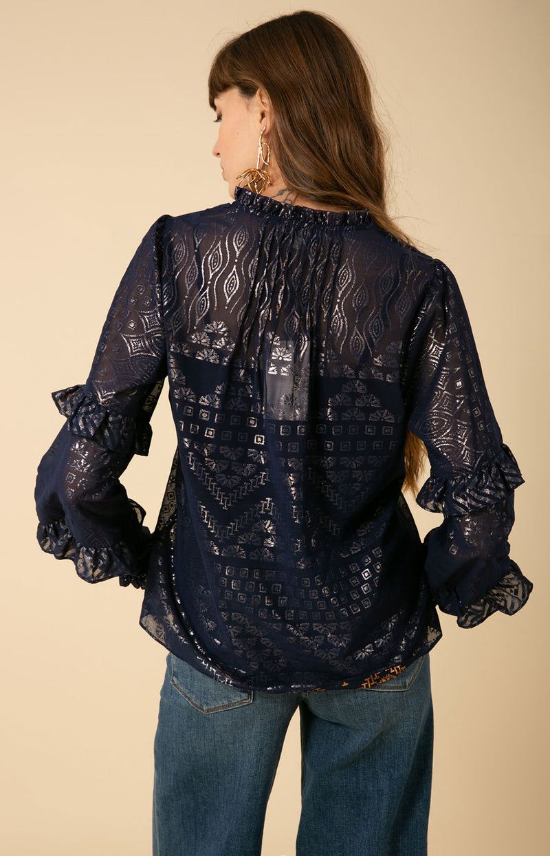 GUILDED L/S PINTUCK TOP