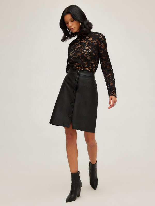 STRETCH LACE TURTLENECK