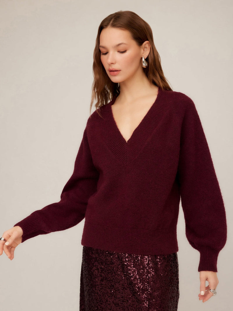 HEATHER V-NECK SWEATER - WINE