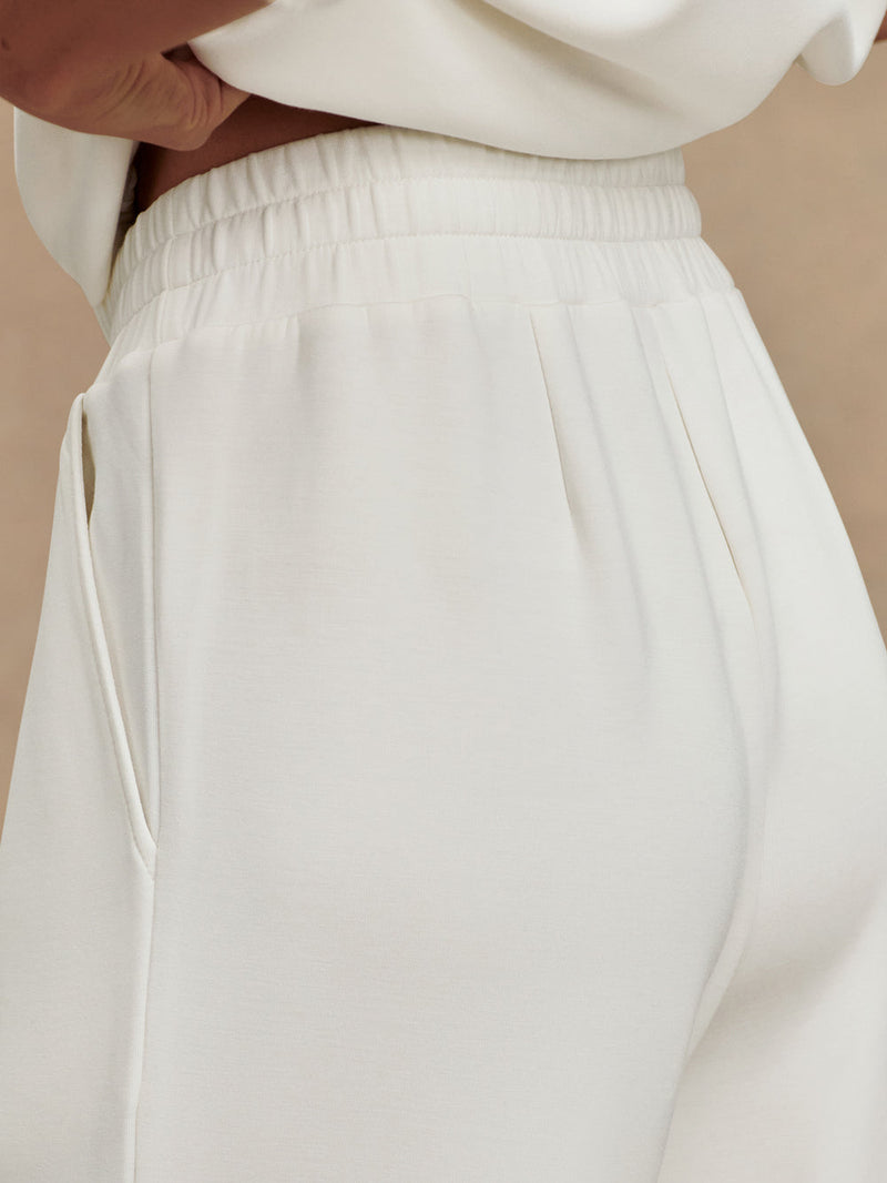THE EXTRA WIDE LEG PANT 29.5" - EGRET