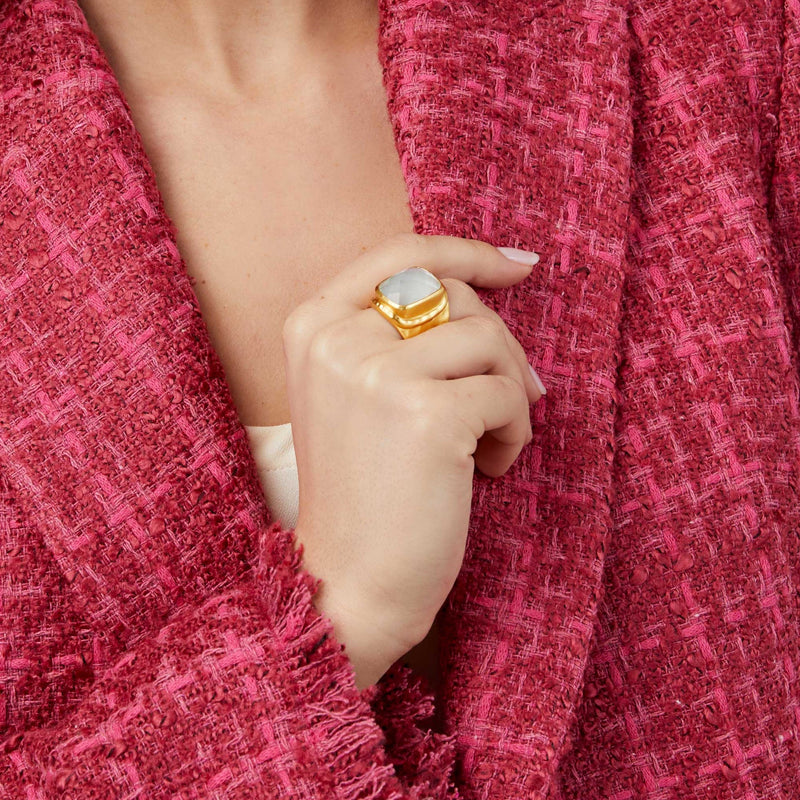 TUDOR STATEMENT RING - CLEAR CRYSTAL