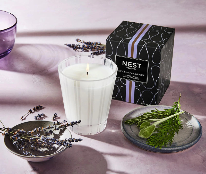 8.1 oz. Cedar Leaf & Lavender Classic Candle