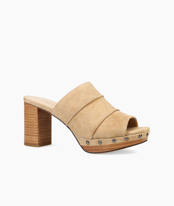 AMERY SUEDE SANDAL - LATTE