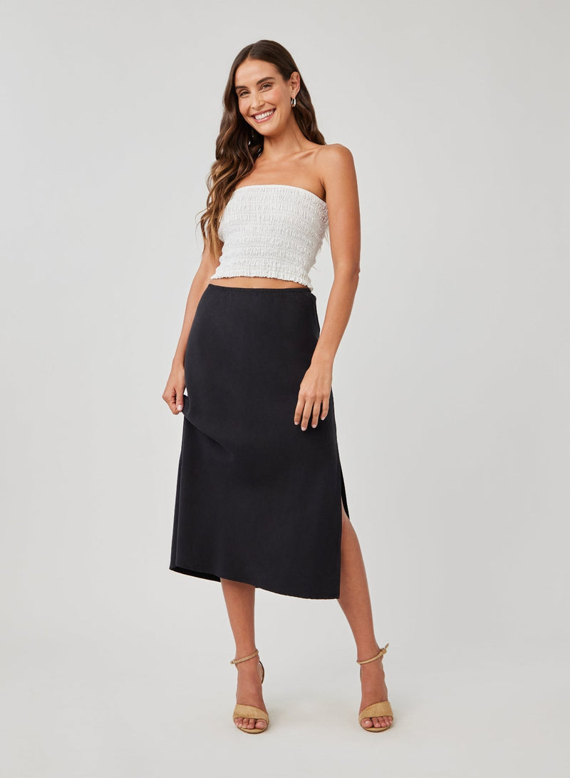 AMARA SIDE SLIT SKIRT-BLACK