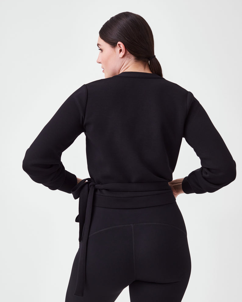 AIR ESSENTIALS BALLET WRAP