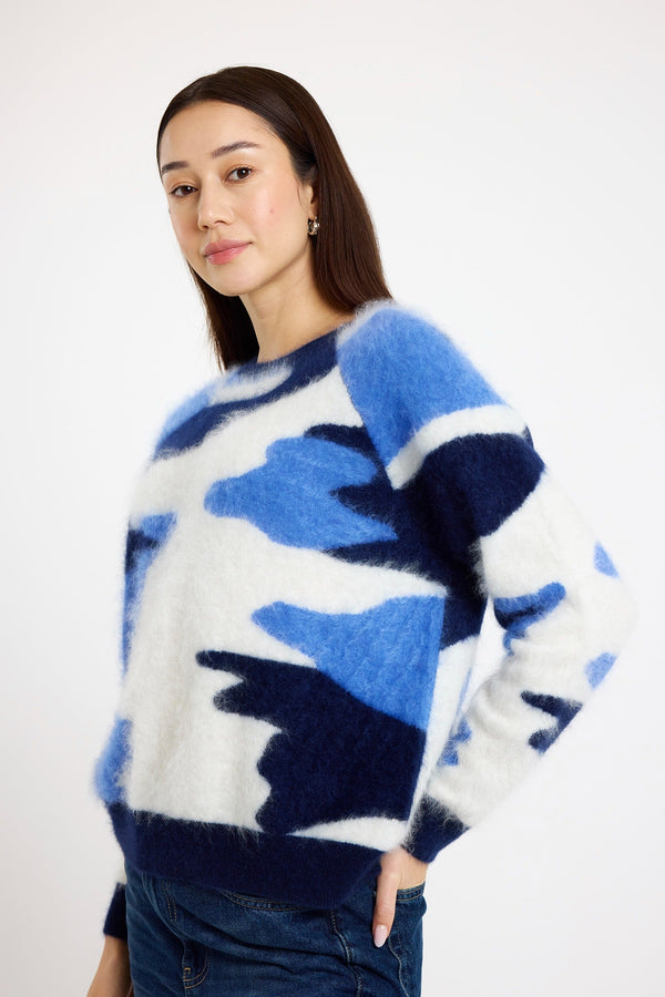 BRODIE BRUSHED CAMO SWEAT - NAVY