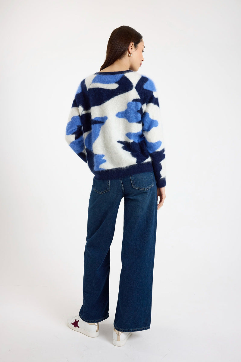 BRODIE BRUSHED CAMO SWEAT - NAVY