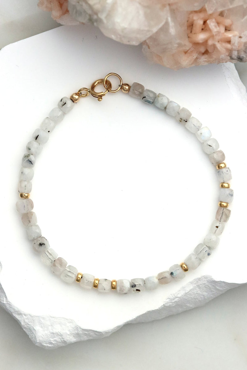 MOONSTONE CALLIOPE BRACELET