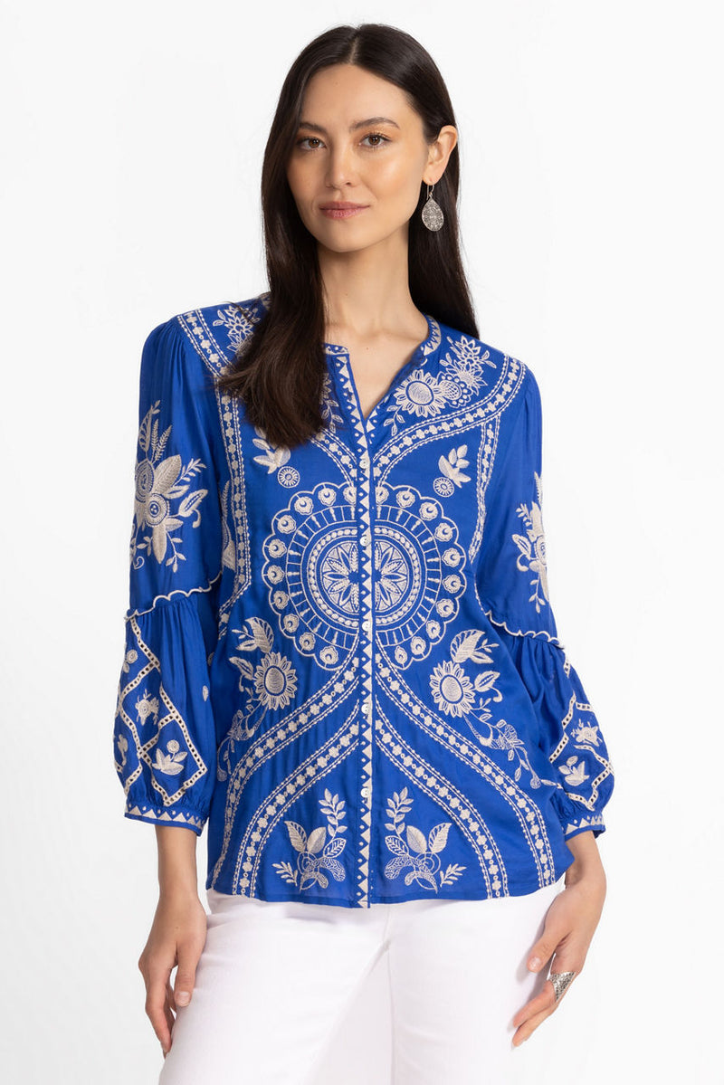 SCALLOP SLEEVE BLOUSE