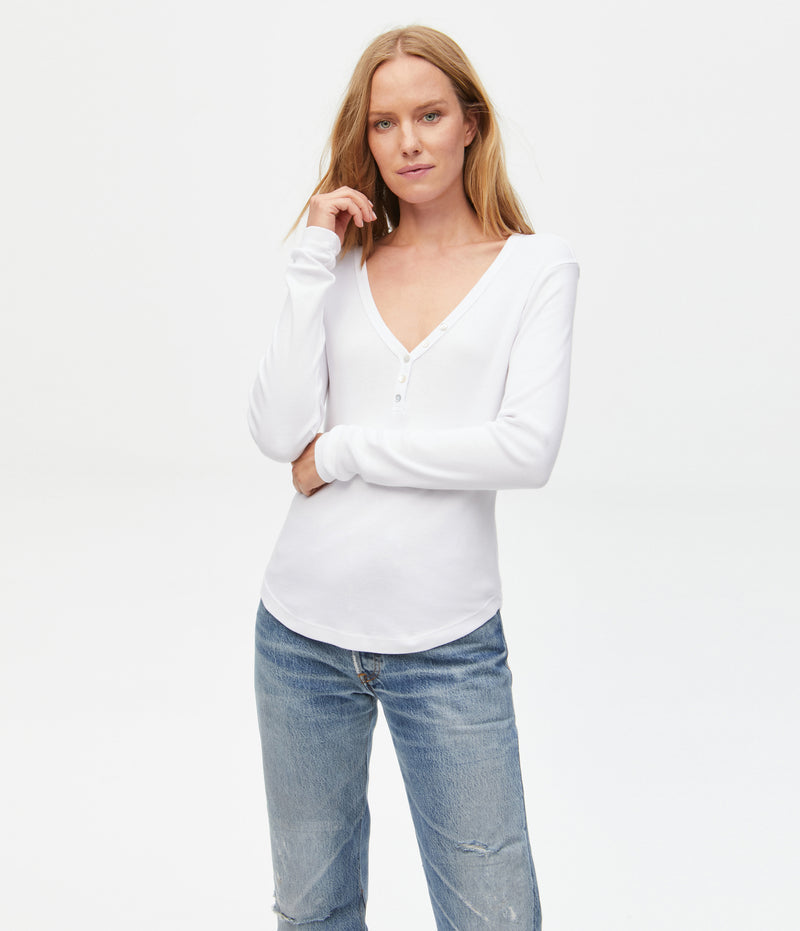 LUCY HENLEY TEE - WHITE