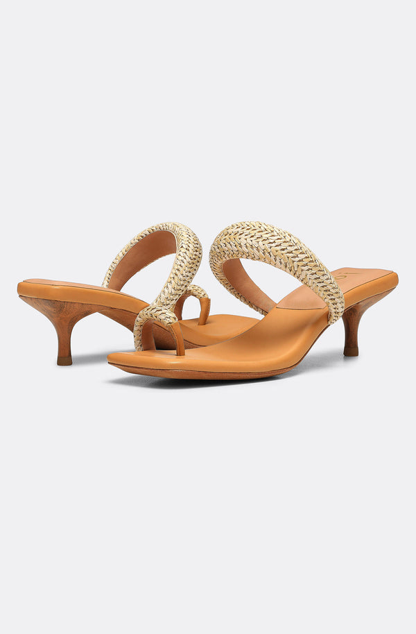 ROBERTA HEEL