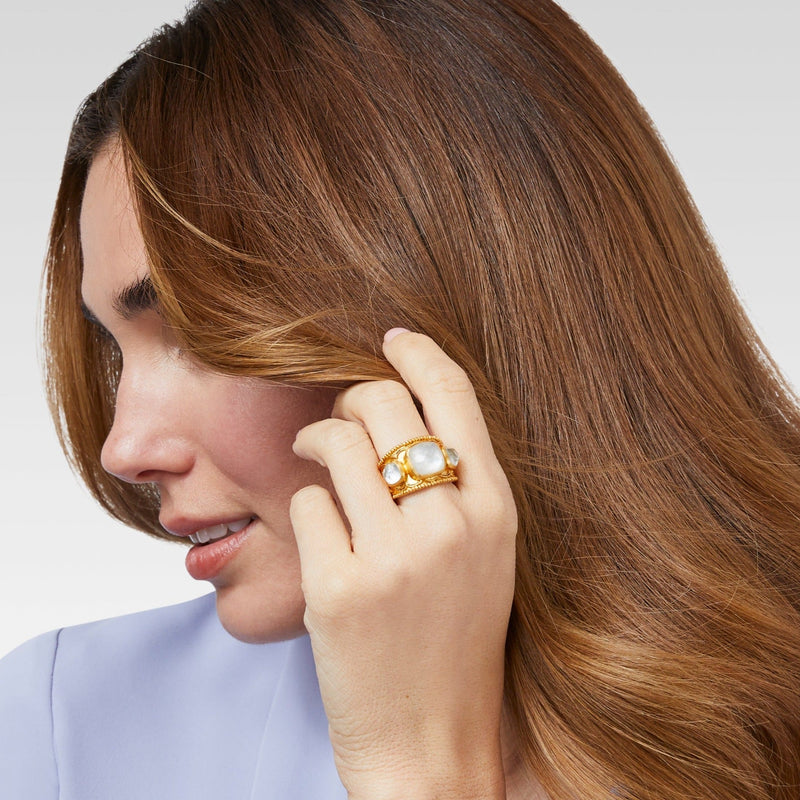TRIESTE STATEMENT RING - CLEAR CRYSTAL
