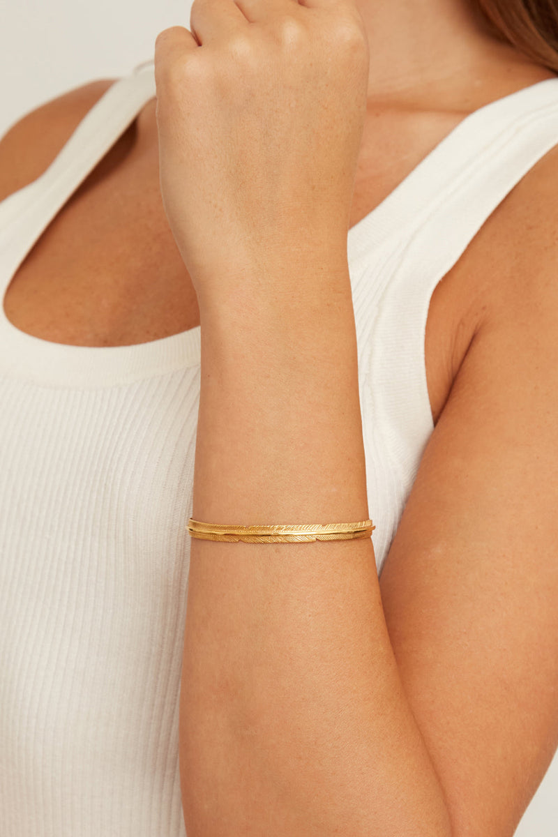 GOLD FEATHER BANGLE